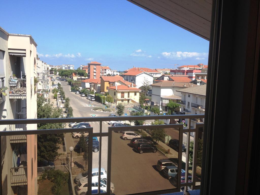 Residenza D'Agnese Montesilvano Exterior foto
